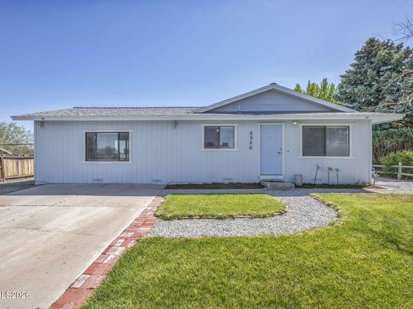 5550 Dolores Drive, Sparks, NV 89436