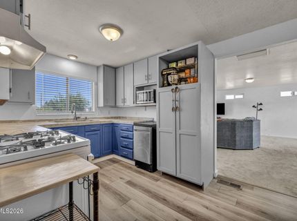 5550 Dolores Drive, Sparks, NV 89436 Photo
