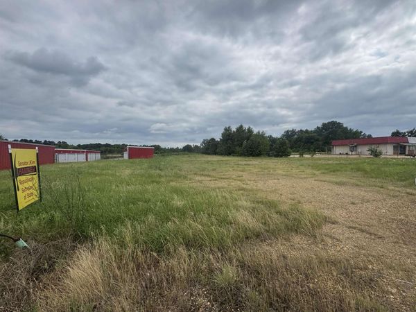 000 Highway 278 , Camden, AR 71701