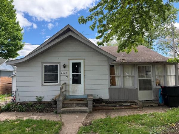 2423 6th Street, Eau Claire, WI 54703