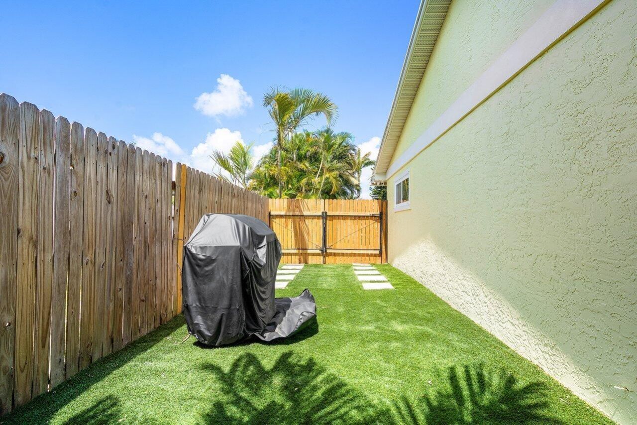 671 Lindell Boulevard, Delray Beach, FL 33444 Photo