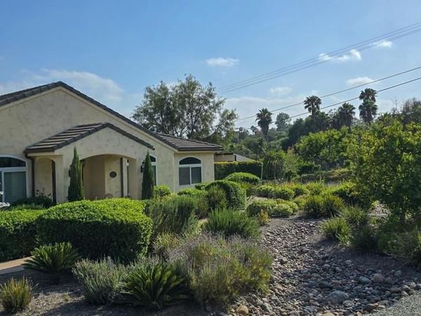 2521 Ralls Street, Fallbrook, CA 92028