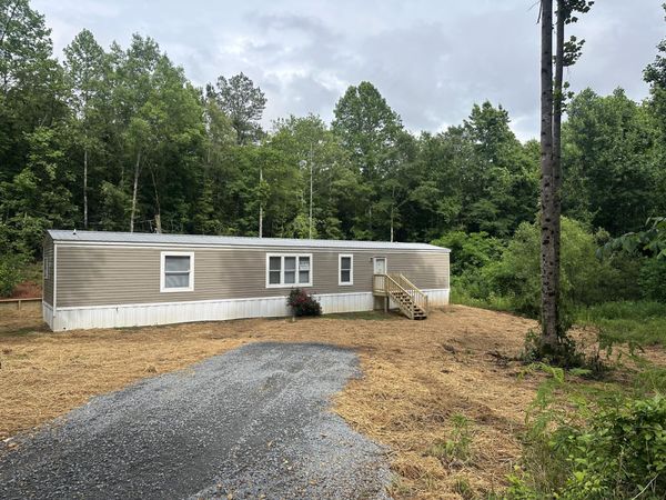 900 Fairview Church Road, Golden, MS 38847