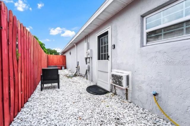 235 Hidden Springs Circle, Kissimmee, FL 34743 Photo