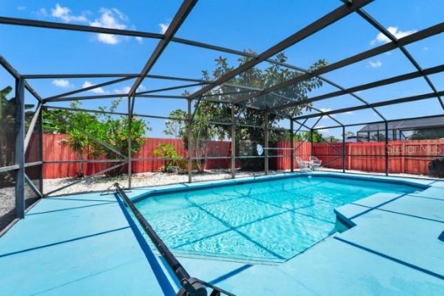 235 Hidden Springs Circle, Kissimmee, FL 34743 Photo