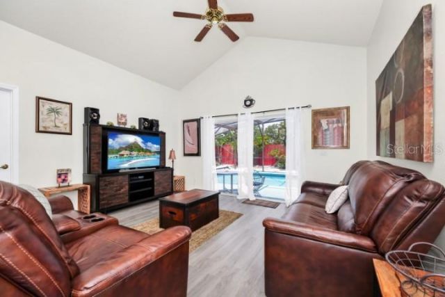 235 Hidden Springs Circle, Kissimmee, FL 34743 Photo