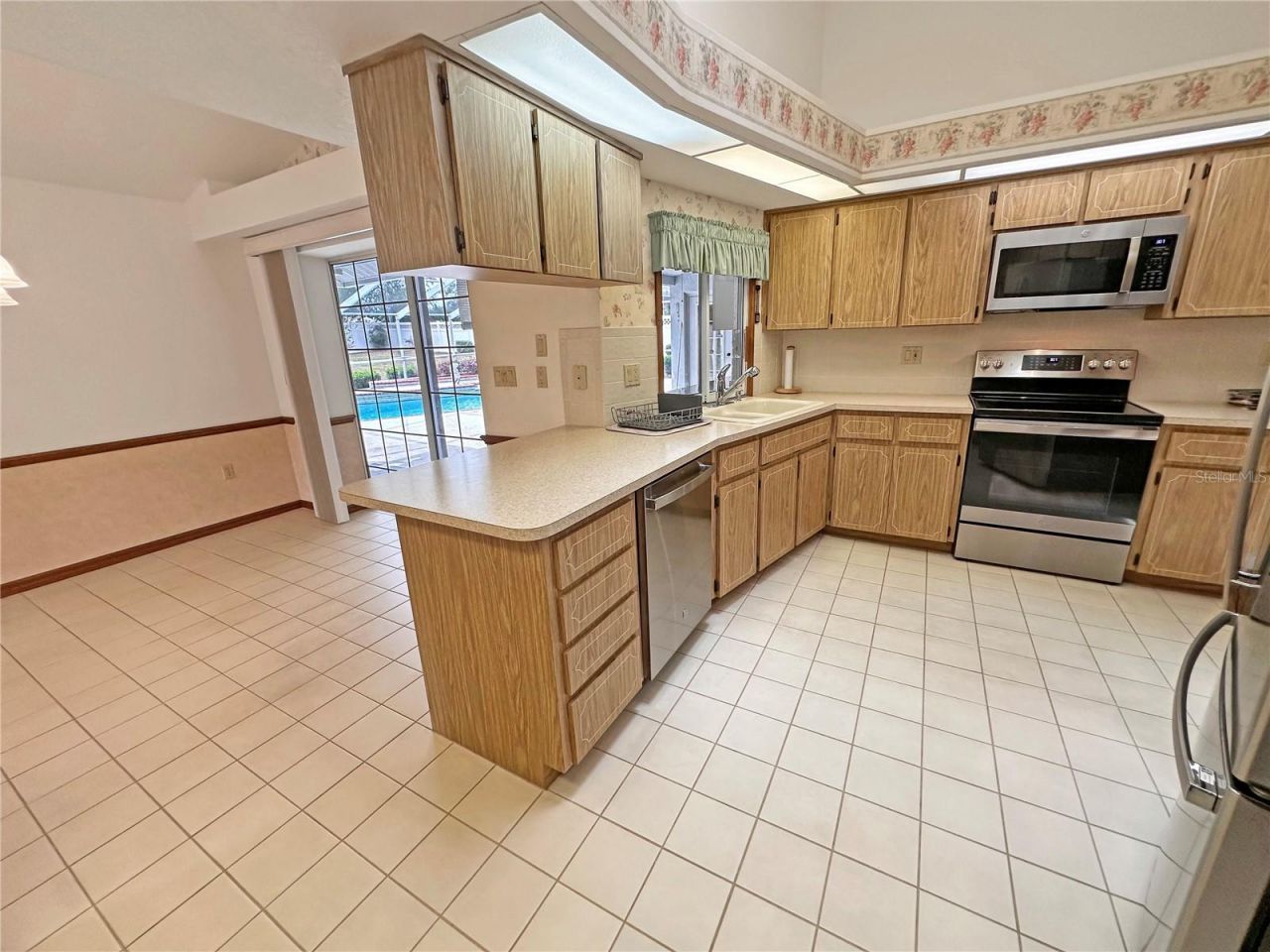 8262 Delaware Drive , Weeki Wachee, FL 34607 Photo