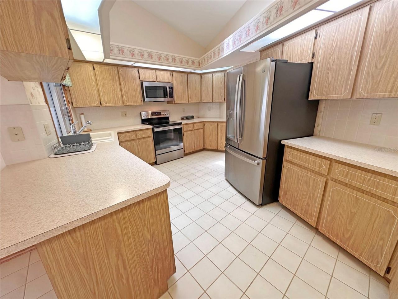 8262 Delaware Drive , Weeki Wachee, FL 34607 Photo