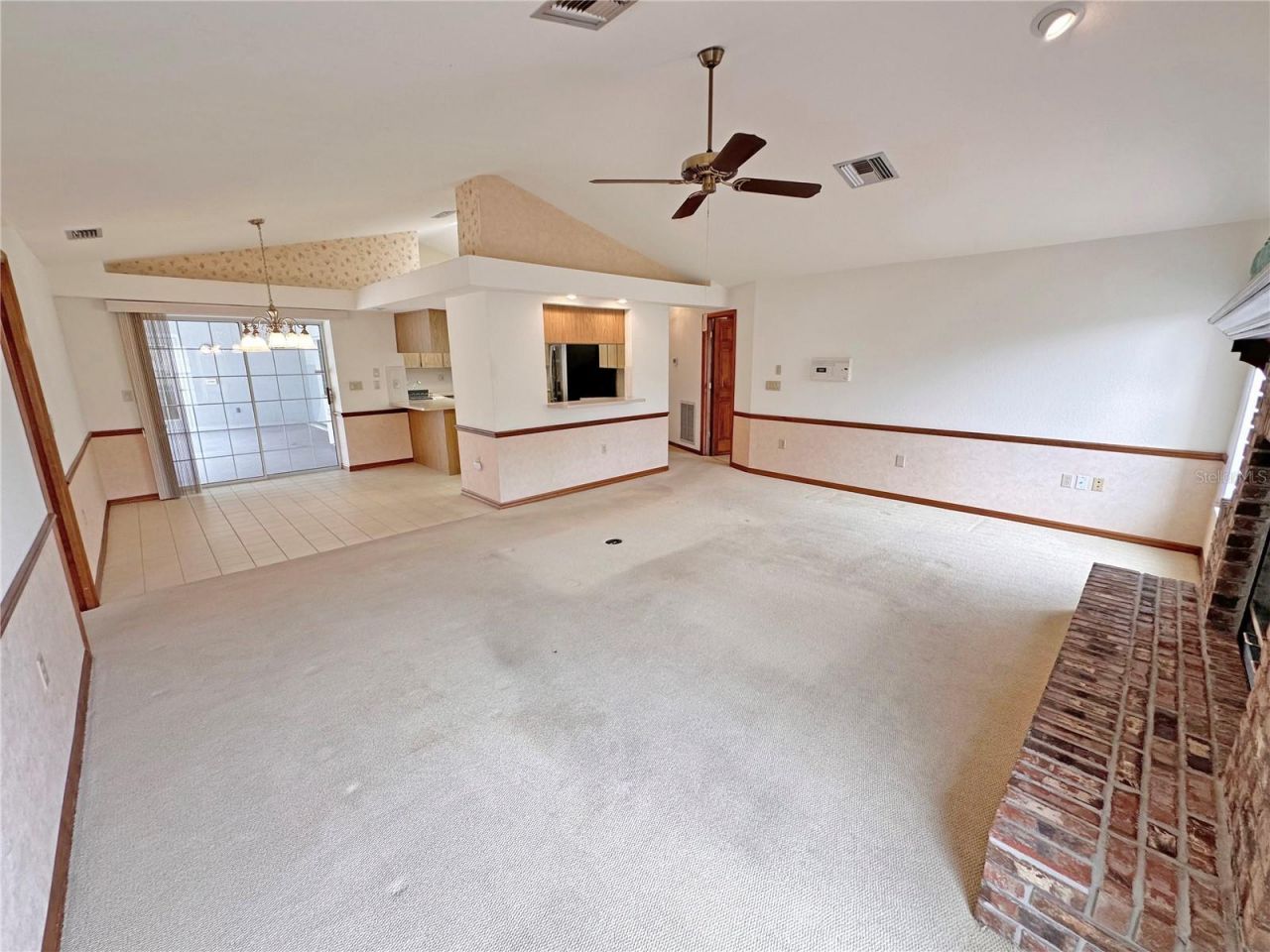 8262 Delaware Drive , Weeki Wachee, FL 34607 Photo
