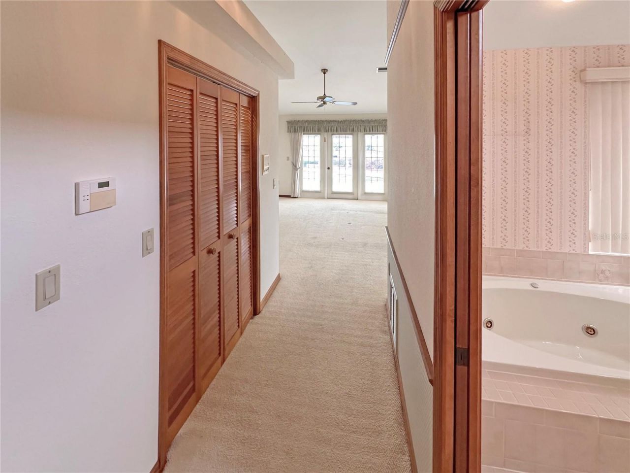 8262 Delaware Drive , Weeki Wachee, FL 34607 Photo