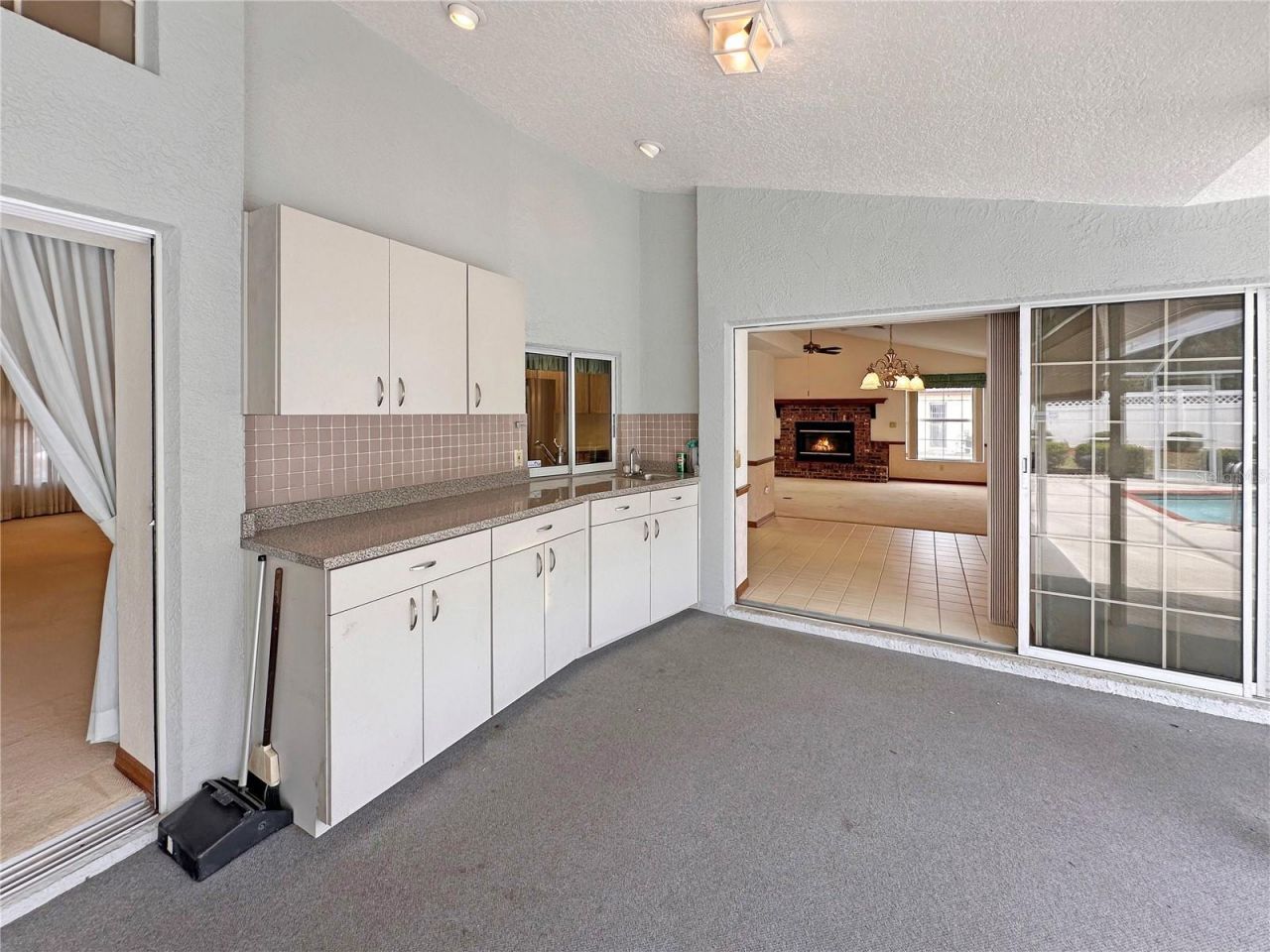 8262 Delaware Drive , Weeki Wachee, FL 34607 Photo