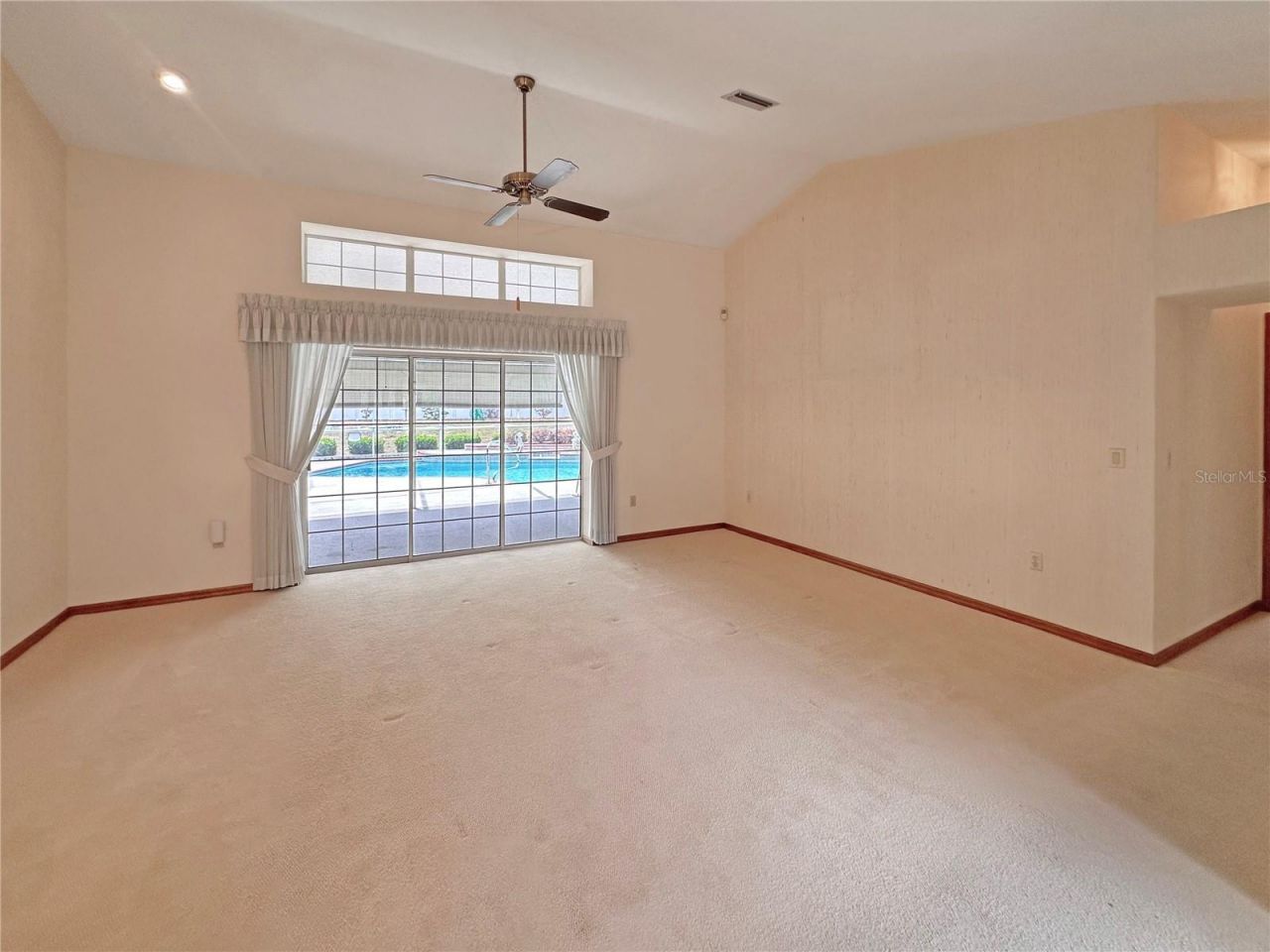 8262 Delaware Drive , Weeki Wachee, FL 34607 Photo