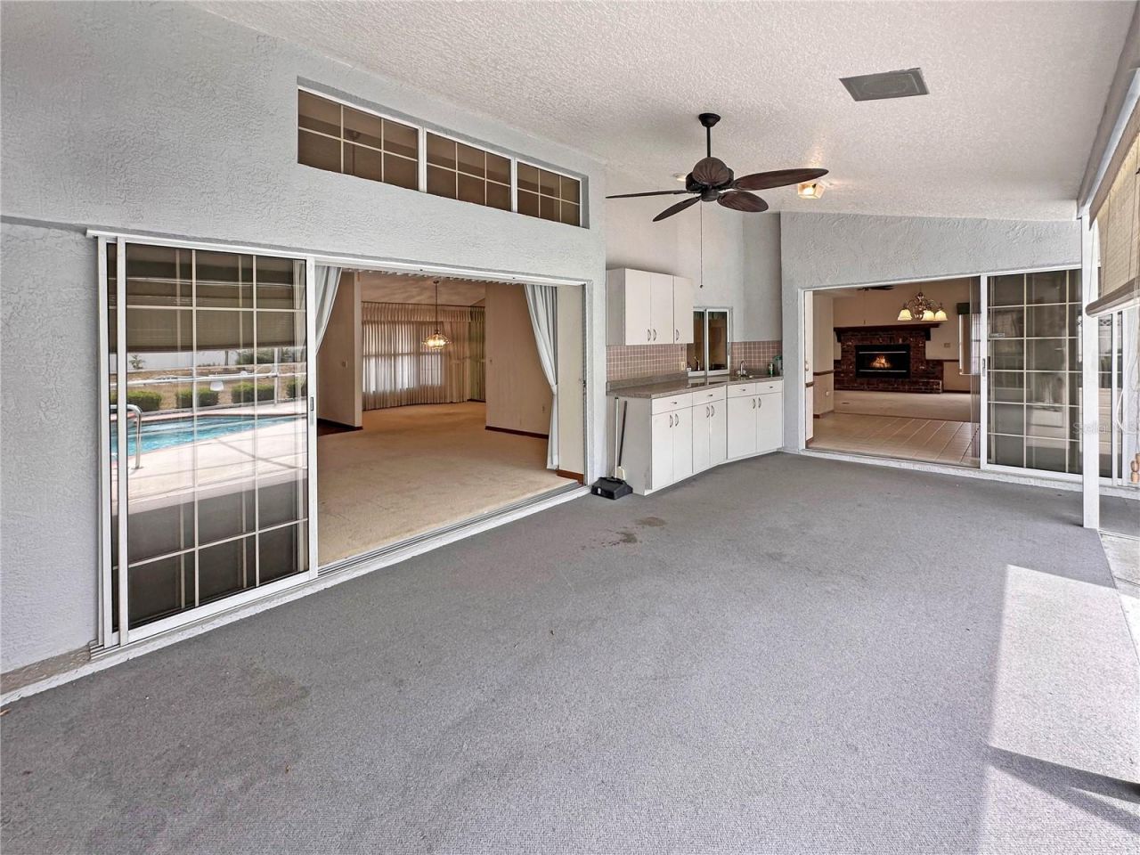 8262 Delaware Drive , Weeki Wachee, FL 34607 Photo