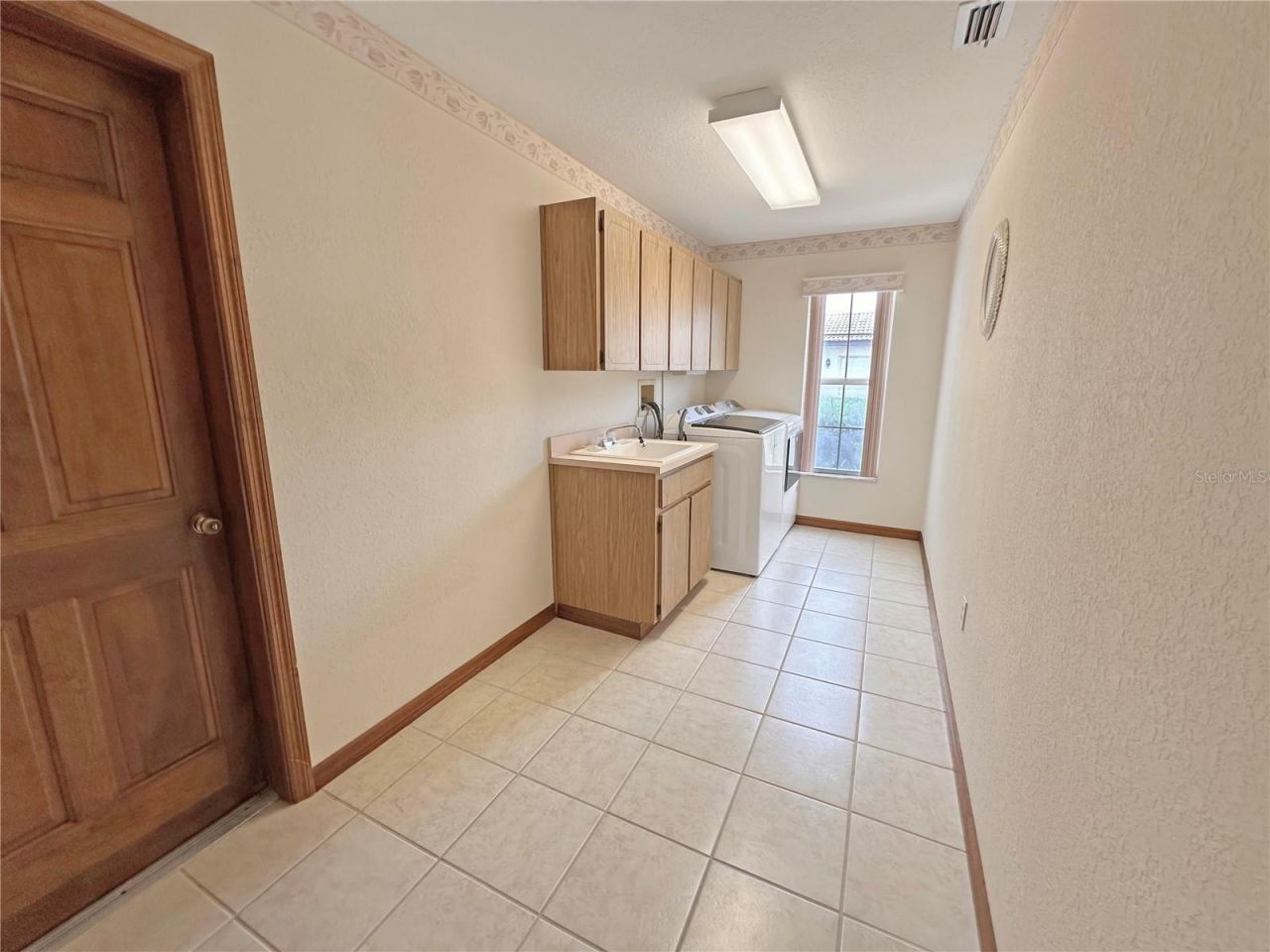 8262 Delaware Drive , Weeki Wachee, FL 34607 Photo