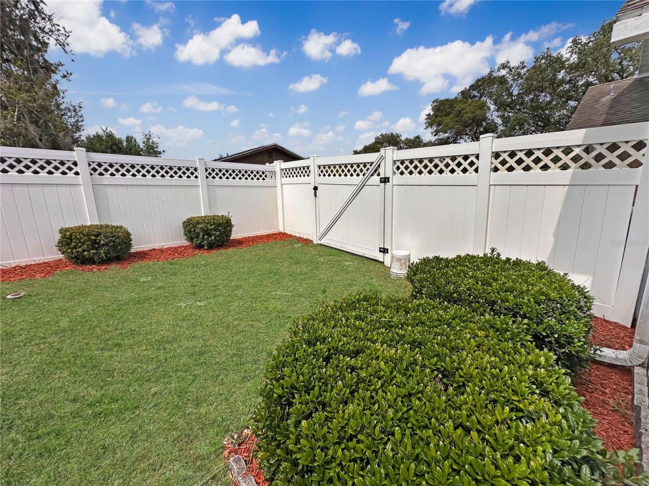 8262 Delaware Drive , Weeki Wachee, FL 34607 Photo