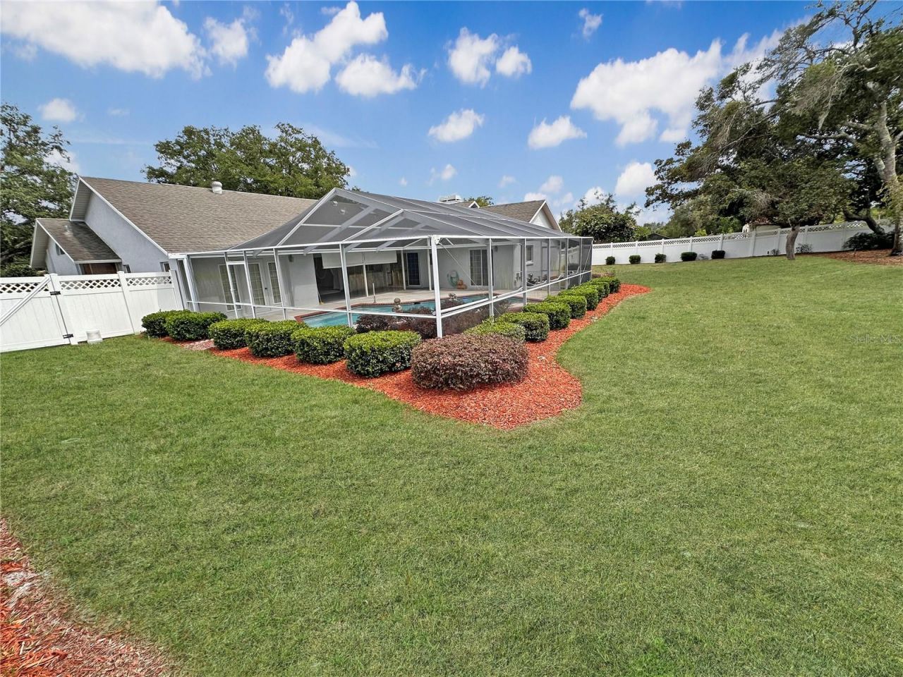 8262 Delaware Drive , Weeki Wachee, FL 34607 Photo