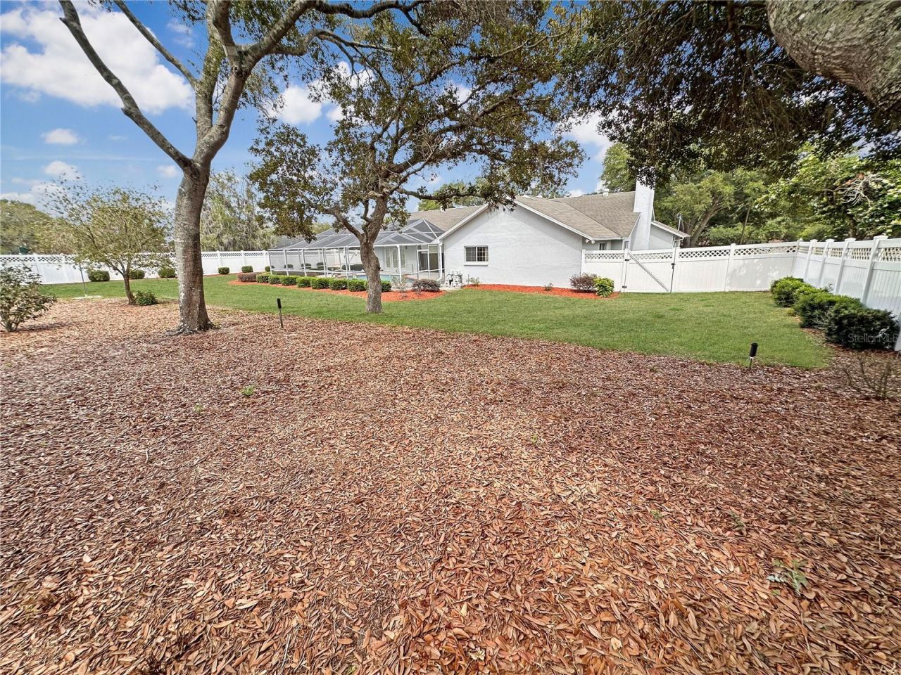 8262 Delaware Drive , Weeki Wachee, FL 34607 Photo