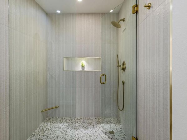 786 Montana Vista Drive, Palm Desert, CA 92211