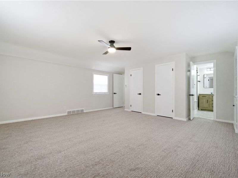 4037 Washington Boulevard, University Heights, OH 44118 Photo 17
