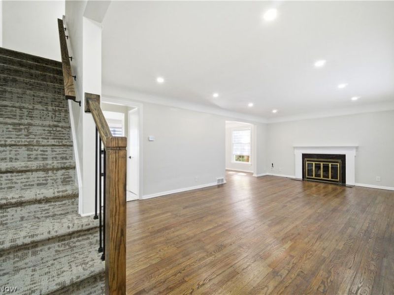 4037 Washington Boulevard, University Heights, OH 44118 Photo 6