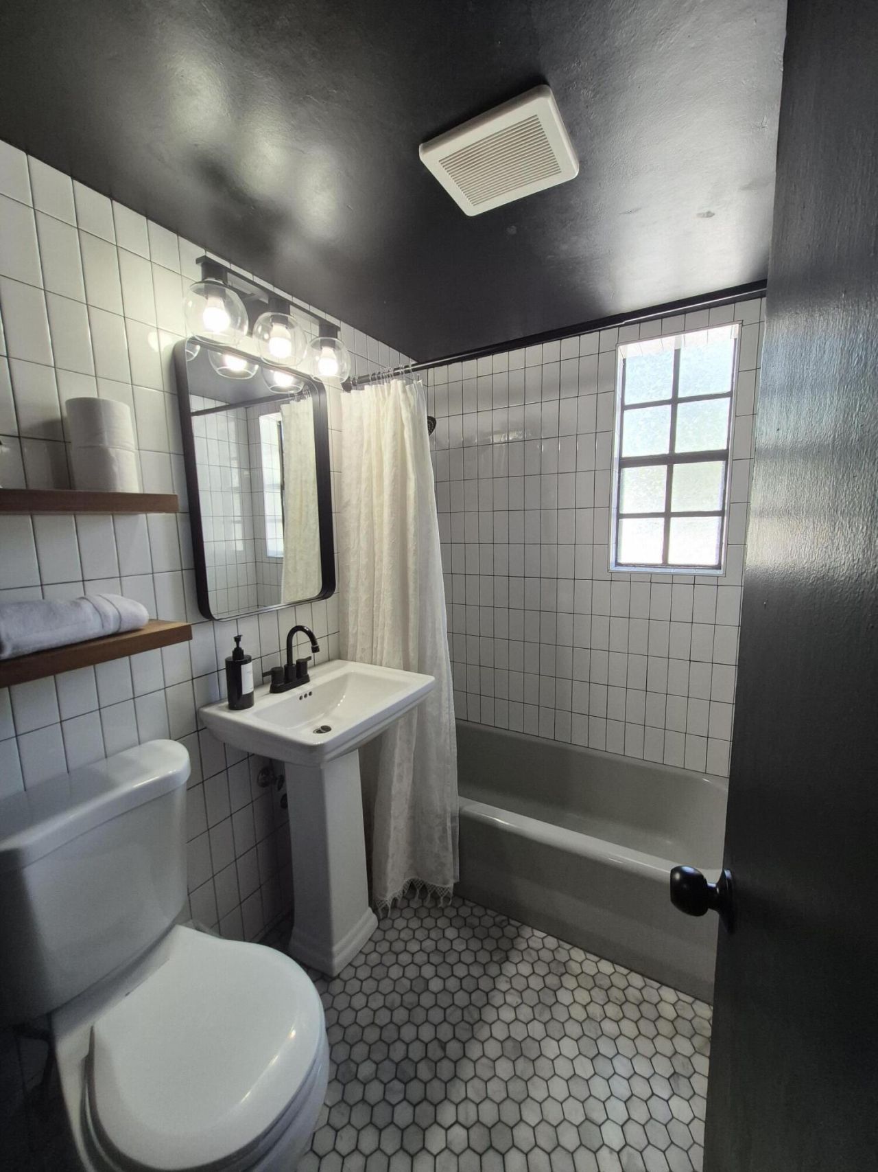1007 SE 2nd Court, Unit 8, Fort Lauderdale, FL 33301 Photo