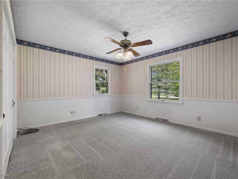 568 W Nimisila Road , Akron, OH 44319 Photo 14