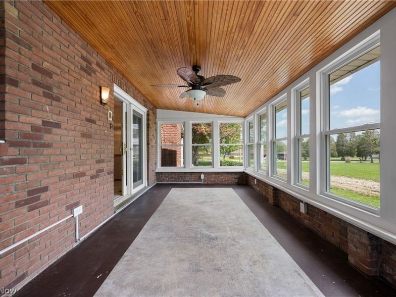568 W Nimisila Road , Akron, OH 44319 Photo 30