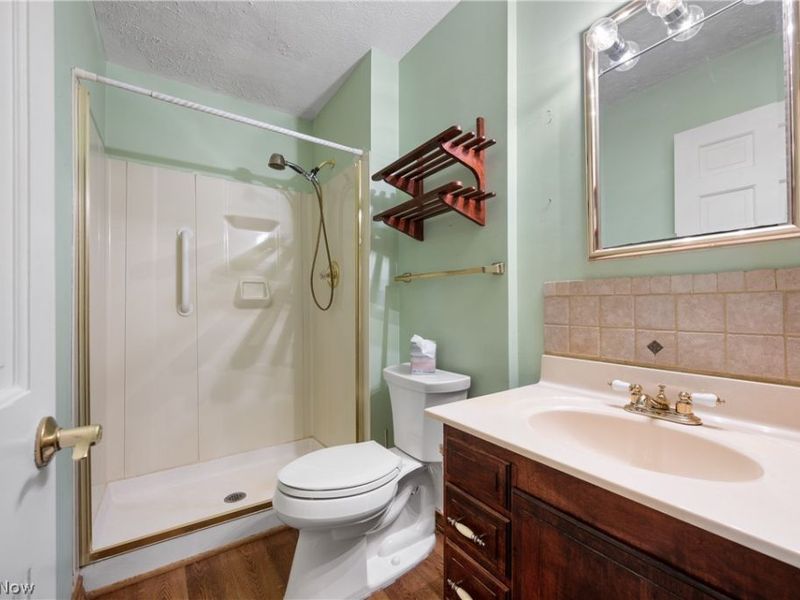 568 W Nimisila Road , Akron, OH 44319 Photo 37