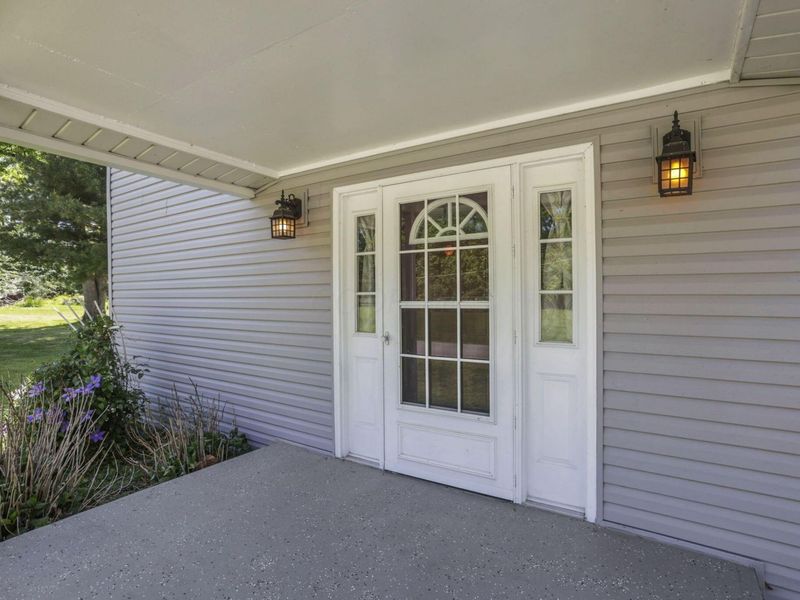 13423 Cedar Road NE, Thornville, OH 43076 Photo 5