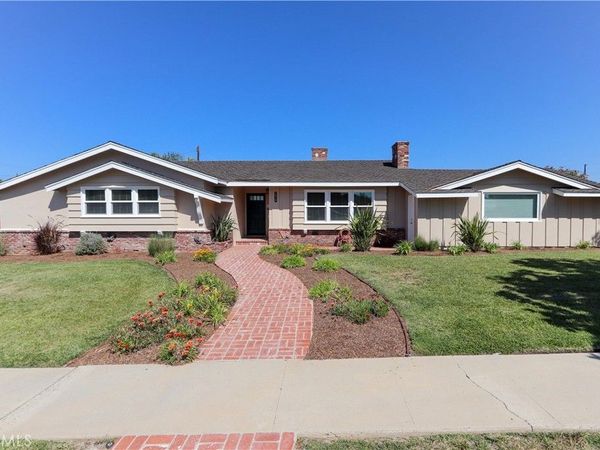 2919 Sunnywood, Fullerton, CA 92835
