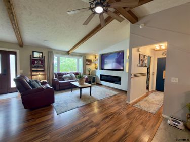 1510 Cherrywood Drive, Crete, NE 68333