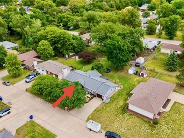 1510 Cherrywood Drive, Crete, NE 68333