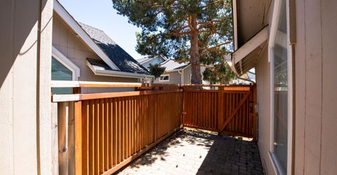 989 Aspen Grove Circle, Minden, NV 89423 Photo