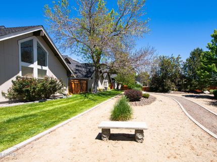 989 Aspen Grove Circle, Minden, NV 89423 Photo