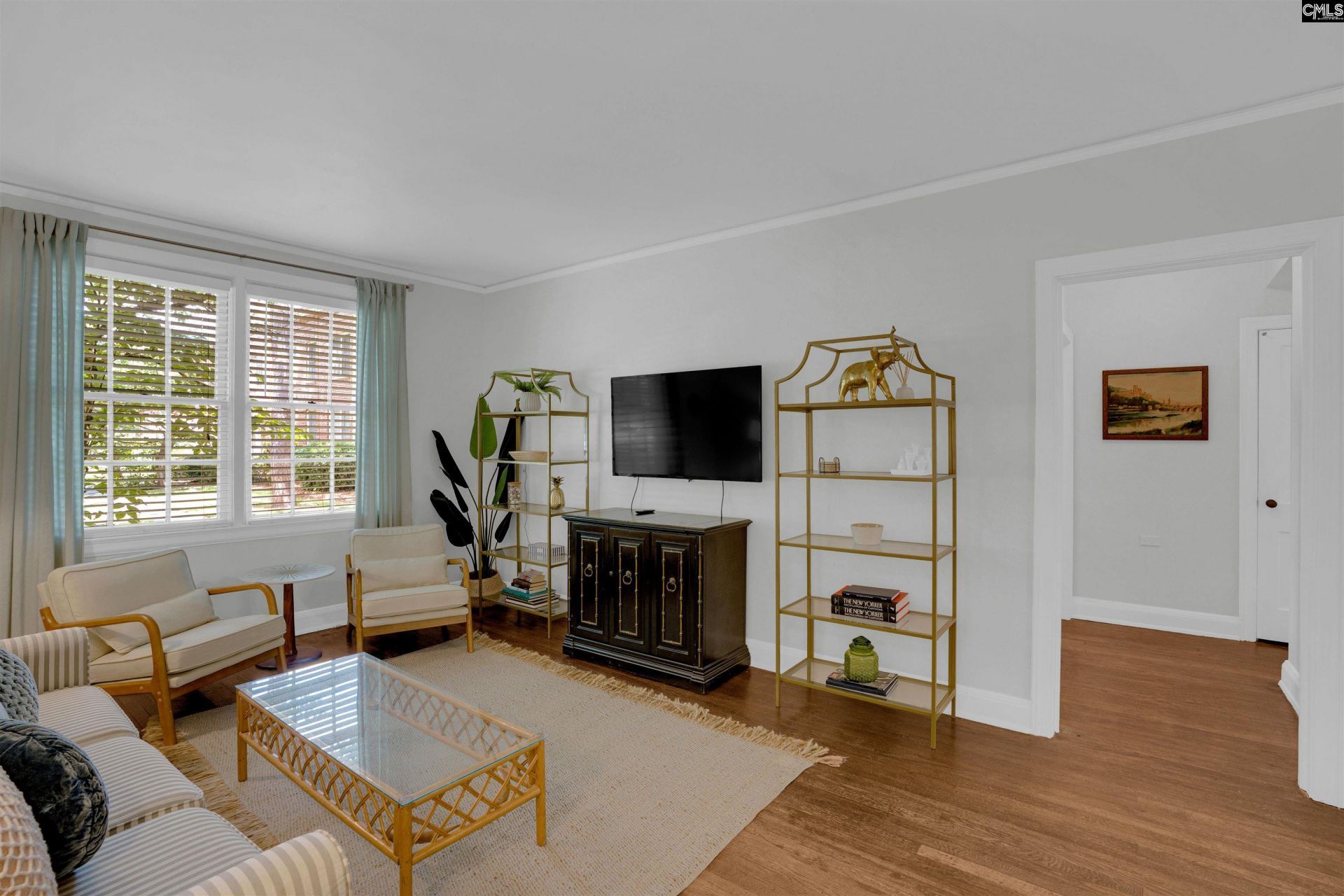 4103 Devine Street Photo 4