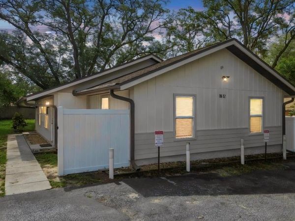 1812 POINSETTIA AVENUE, TARPON SPRINGS, FL 34689