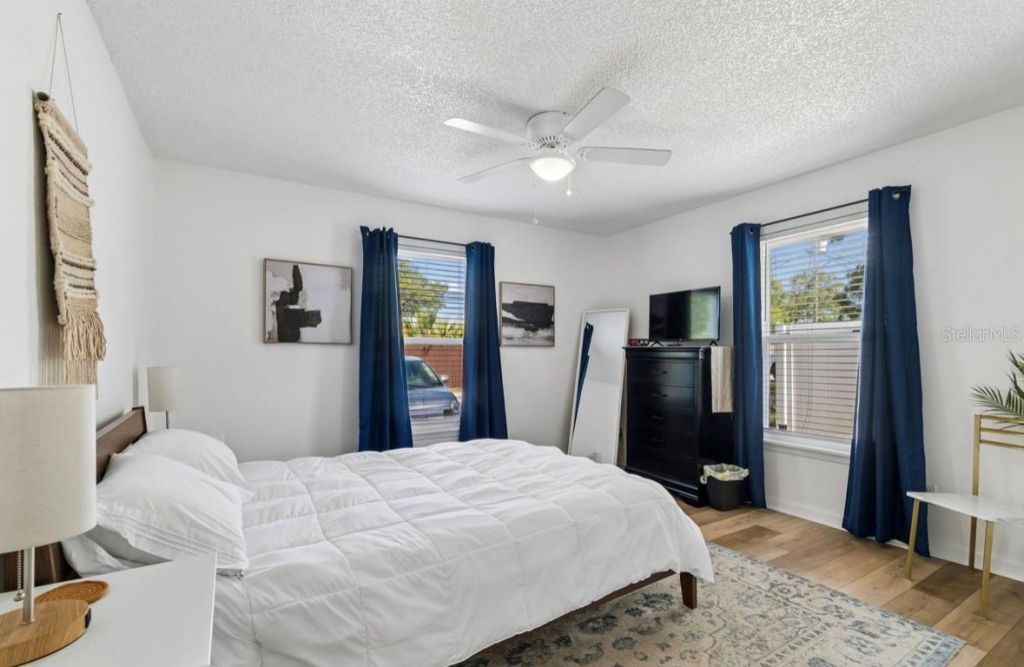 1812 Poinsettia Avenue, Tarpon Springs, FL 34689 Photo
