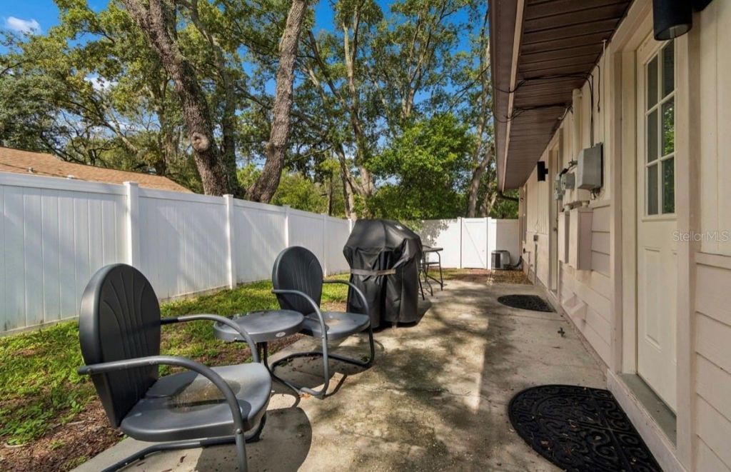 1812 Poinsettia Avenue, Tarpon Springs, FL 34689 Photo