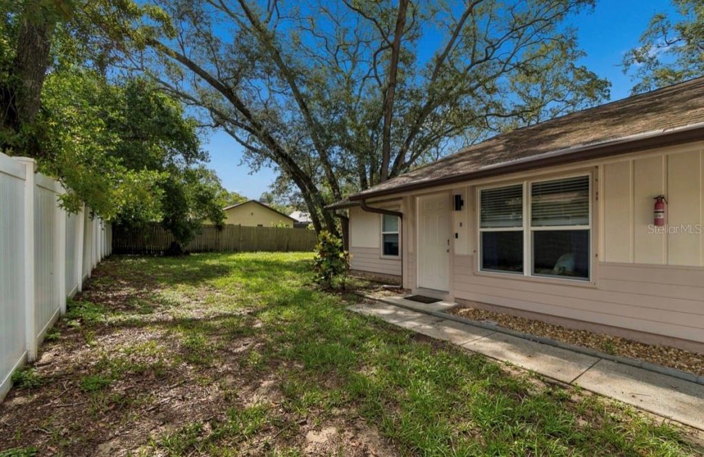 1812 Poinsettia Avenue, Tarpon Springs, FL 34689 Photo