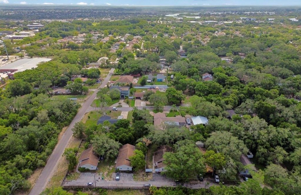 1812 Poinsettia Avenue, Tarpon Springs, FL 34689 Photo