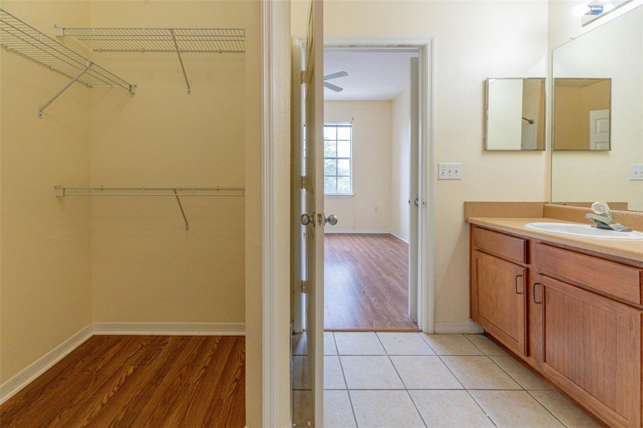 8112 Claire Ann Drive , Unit 208, Orlando, FL 32825 Photo