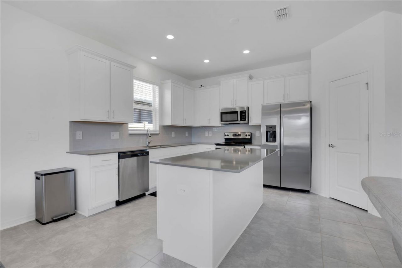 4165 Babbling Brook Way , Kissimmee, FL 34746 Photo