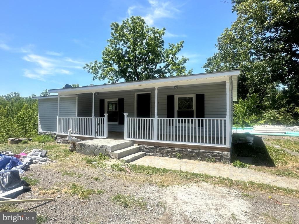 211 Sandy Ridge Road , Fredericksburg, VA 22405 Main Photo