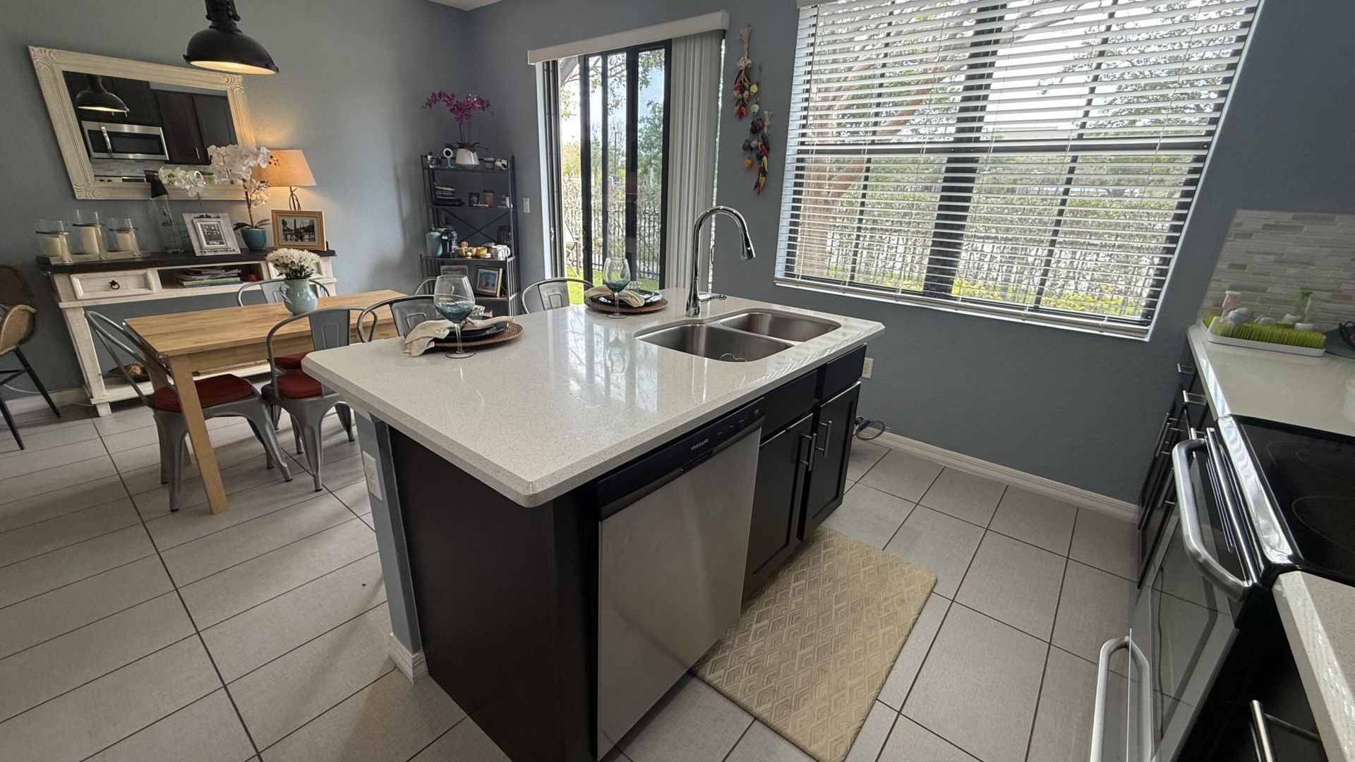 3332 NW 10th Avenue, Pompano Beach, FL 33064 Photo
