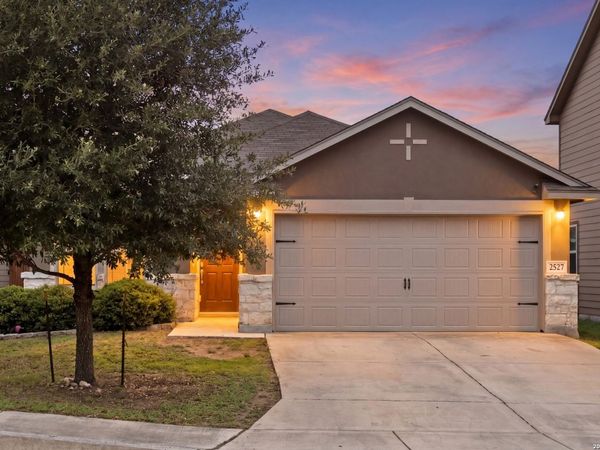 2527 Gato Del Sol, San Antonio, TX 78245