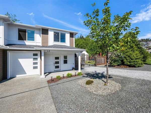 2142 Winfield Dr, Sooke, BC V9Z 0N1