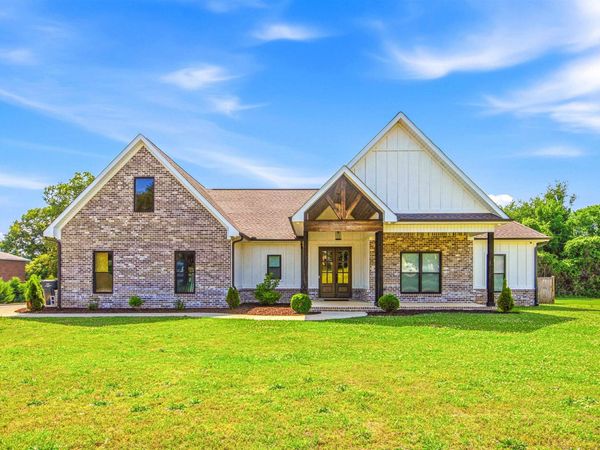 482 Deer Run, Rogersville, AL 35652