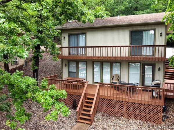 33322 Martin Road , Sunrise Beach, MO 65079