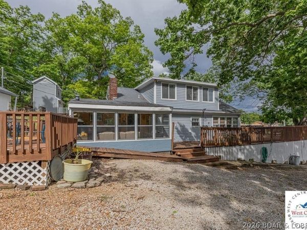29703 Water's Edge Road , Lincoln, MO 65338