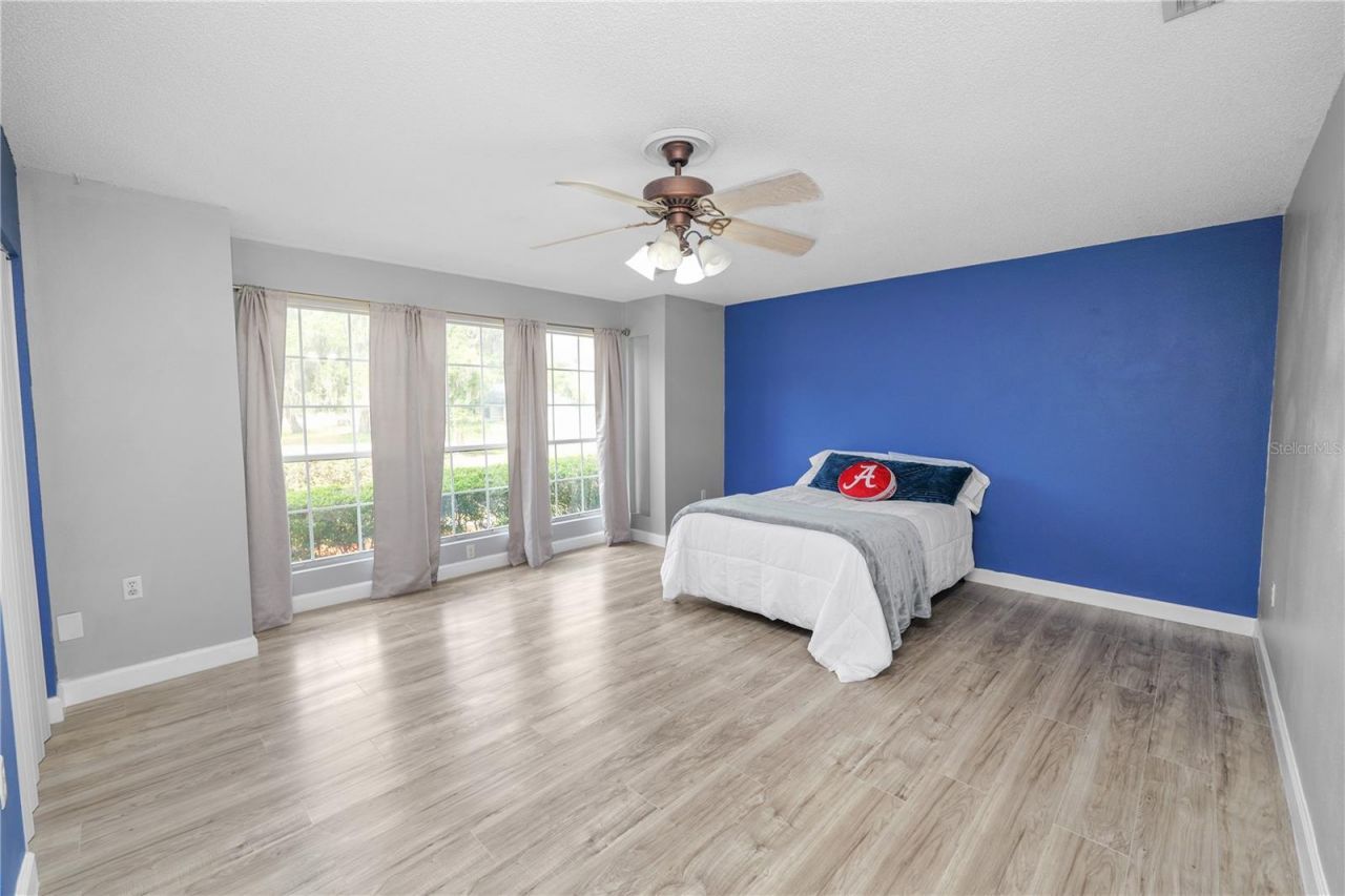 6230 Forestwood Drive W, Lakeland, FL 33811 Photo